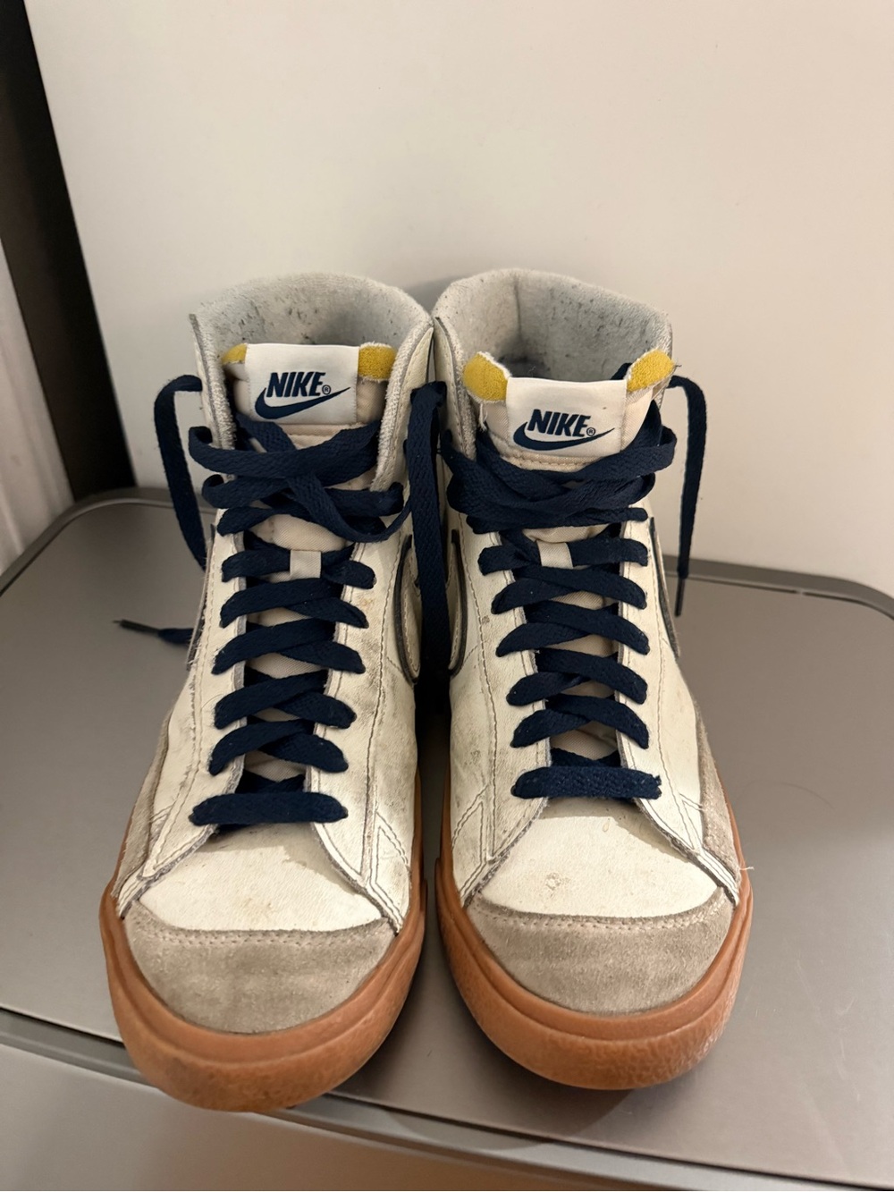 Nike Mid-Top Sneakers in White, Navy & Gum